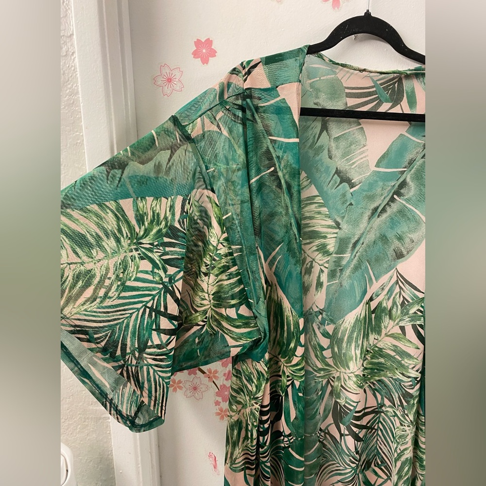 Source Unknown Green Leaf Pattern Swim Cover-Up - image 3